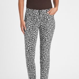 Gorgeous Mid Rise Skinny Sloan Pants